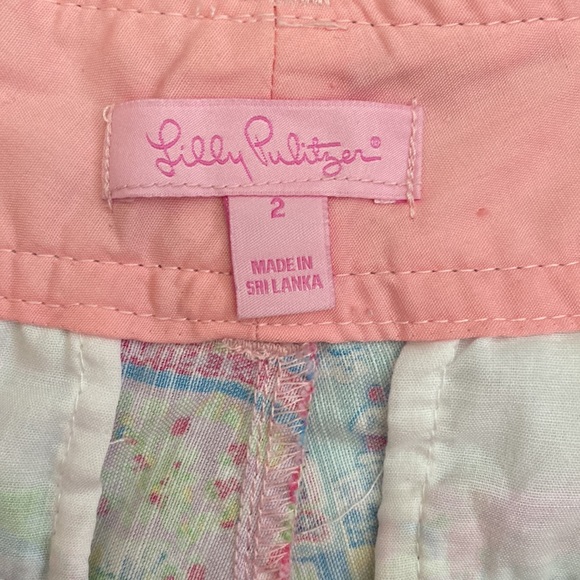 Lilly Pulitzer Lilly State of Mind Shorts - Picture 3 of 4